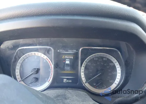 2016 Nissan Titan Xd Sl Diesel z USA, uszkodzony, nr VIN 1N6BA1F48GN501802